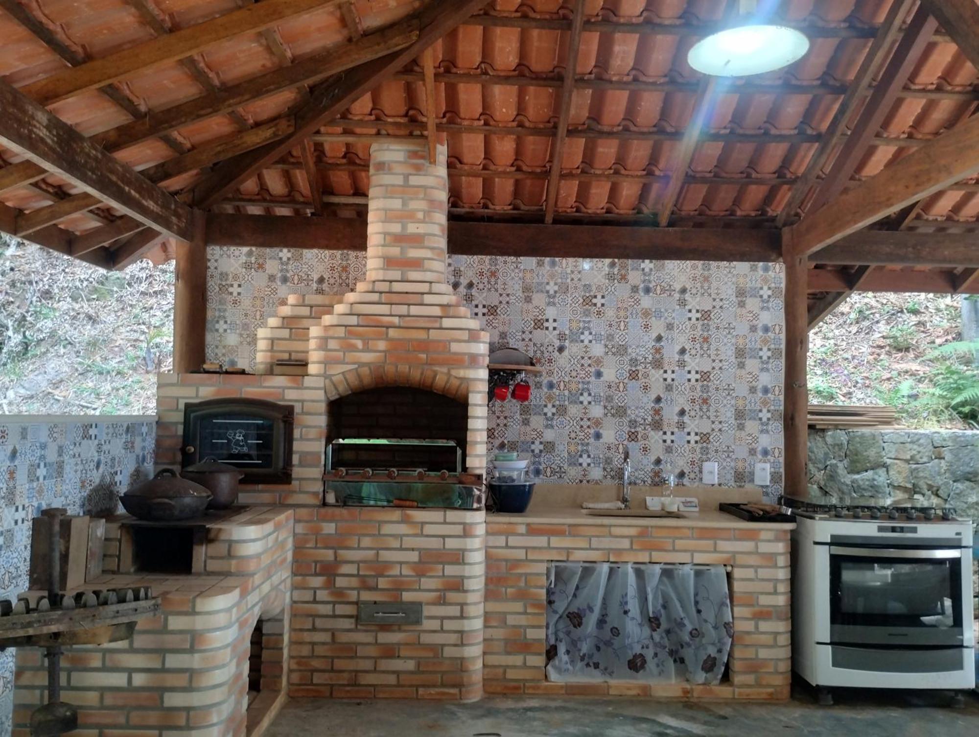 Sitio Canto Da Roca Com Cachoeira *