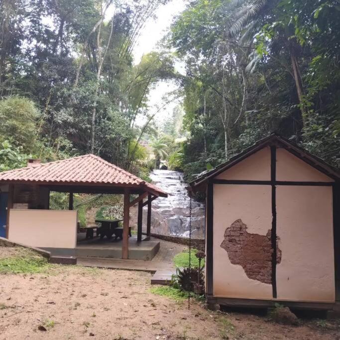 Sitio Canto Da Roca Com Cachoeira Holiday home