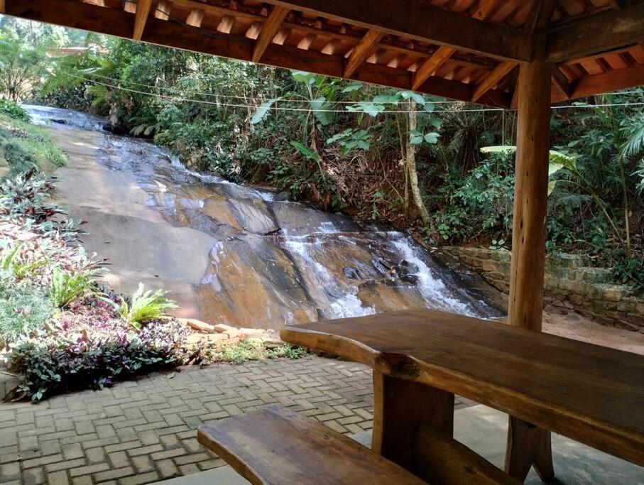 Sitio Canto Da Roca Com Cachoeira Holiday home *
