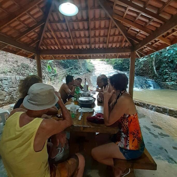 Sitio Canto Da Roca Com Cachoeira Holiday home