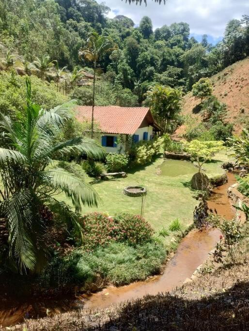 Holiday home Sitio Canto Da Roca Com Cachoeira *