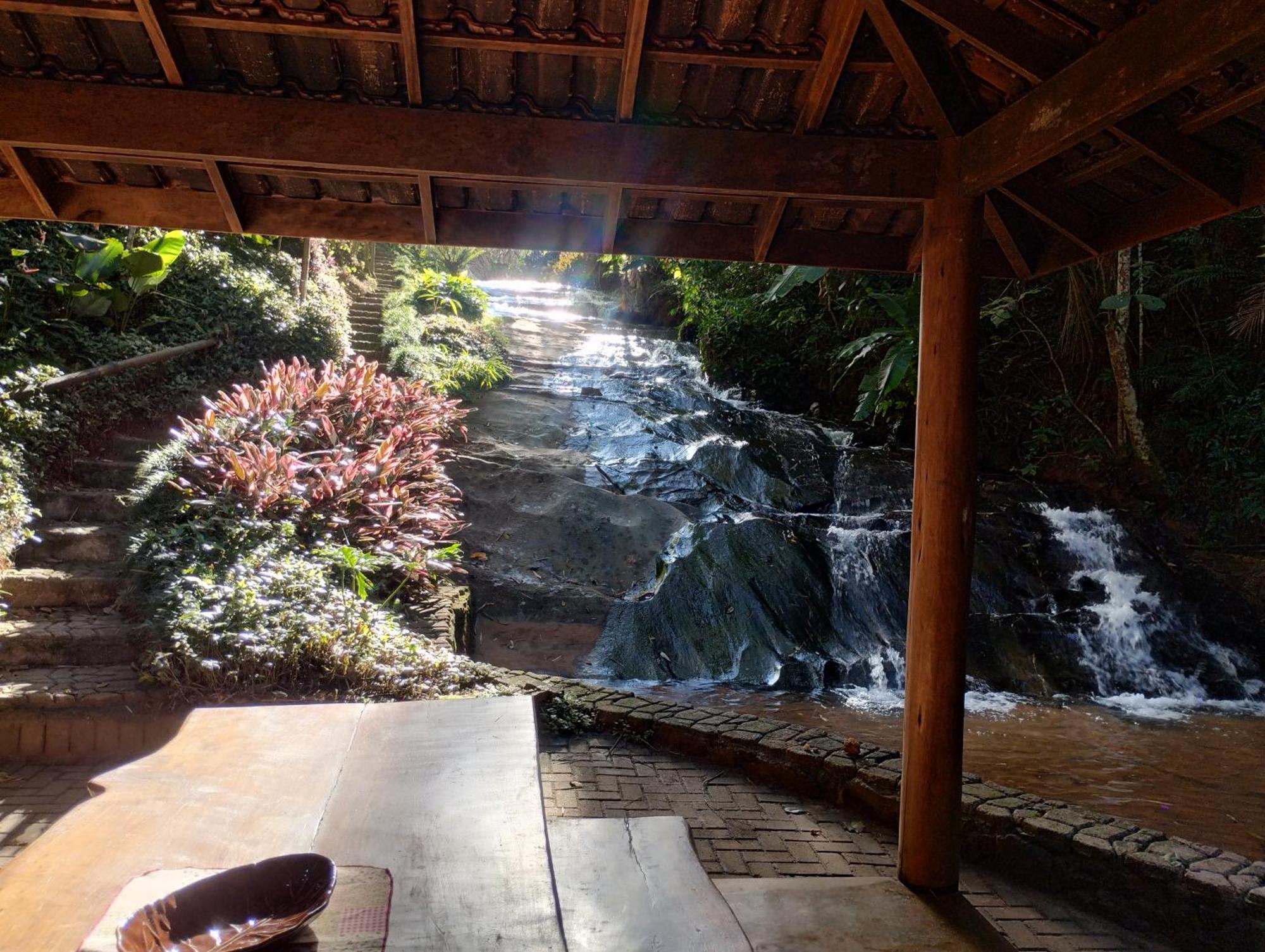 Sitio Canto Da Roca Com Cachoeira Holiday home